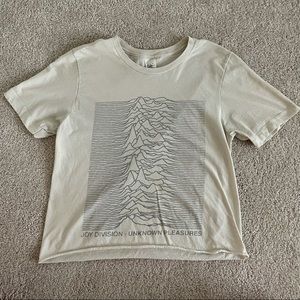 Cropped Joy Division Unknown Pleasures T-Shirt